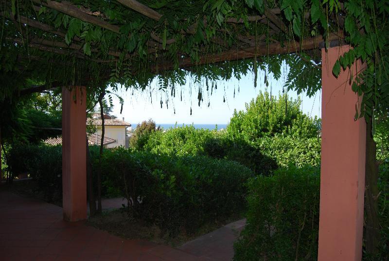 Residenze Al Colle Dei Pini Aparthotel Riccione Exteriör bild