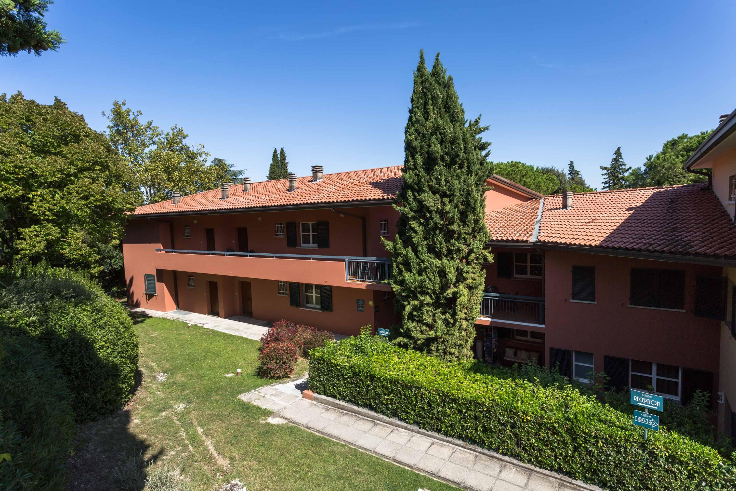 Residenze Al Colle Dei Pini Aparthotel Riccione Exteriör bild