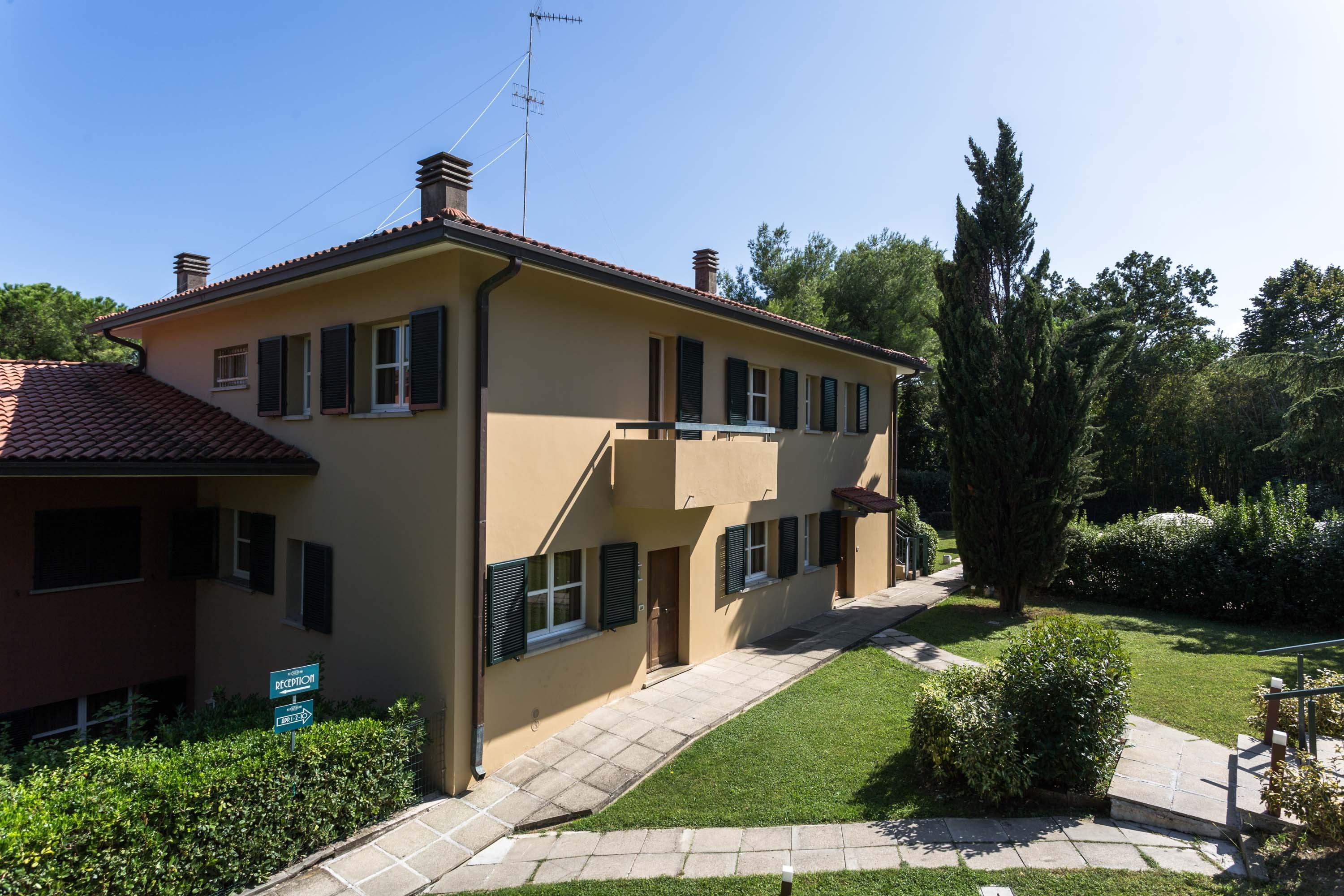 Residenze Al Colle Dei Pini Aparthotel Riccione Exteriör bild