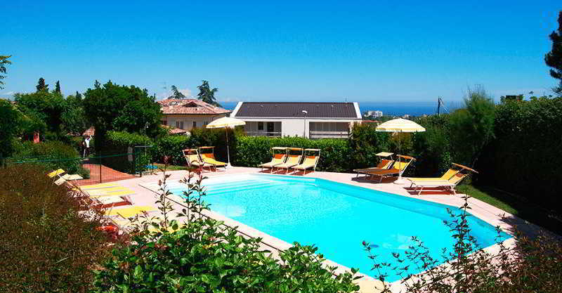 Residenze Al Colle Dei Pini Aparthotel Riccione Exteriör bild